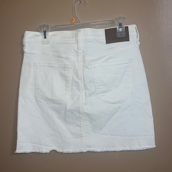 J.Crew Mercantile white Jean skirt sz 4 - Picture 2 of 4